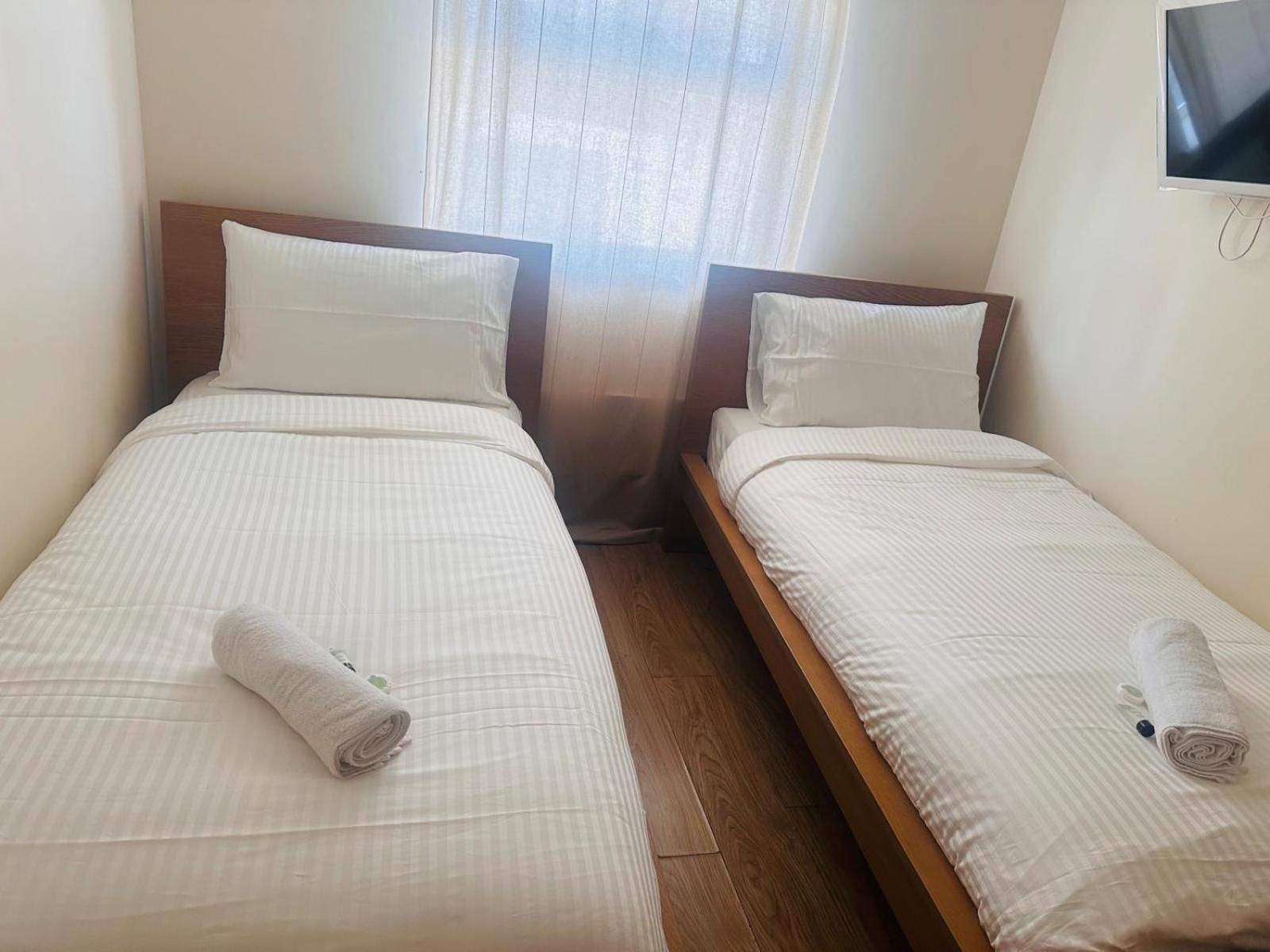 Harrow Road Rooms Лондон Екстер'єр фото